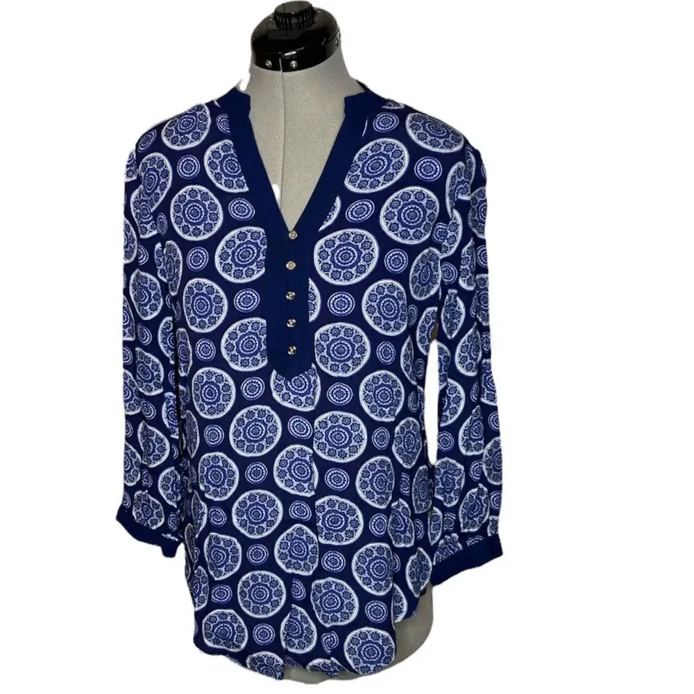 Micheal Kors top size small